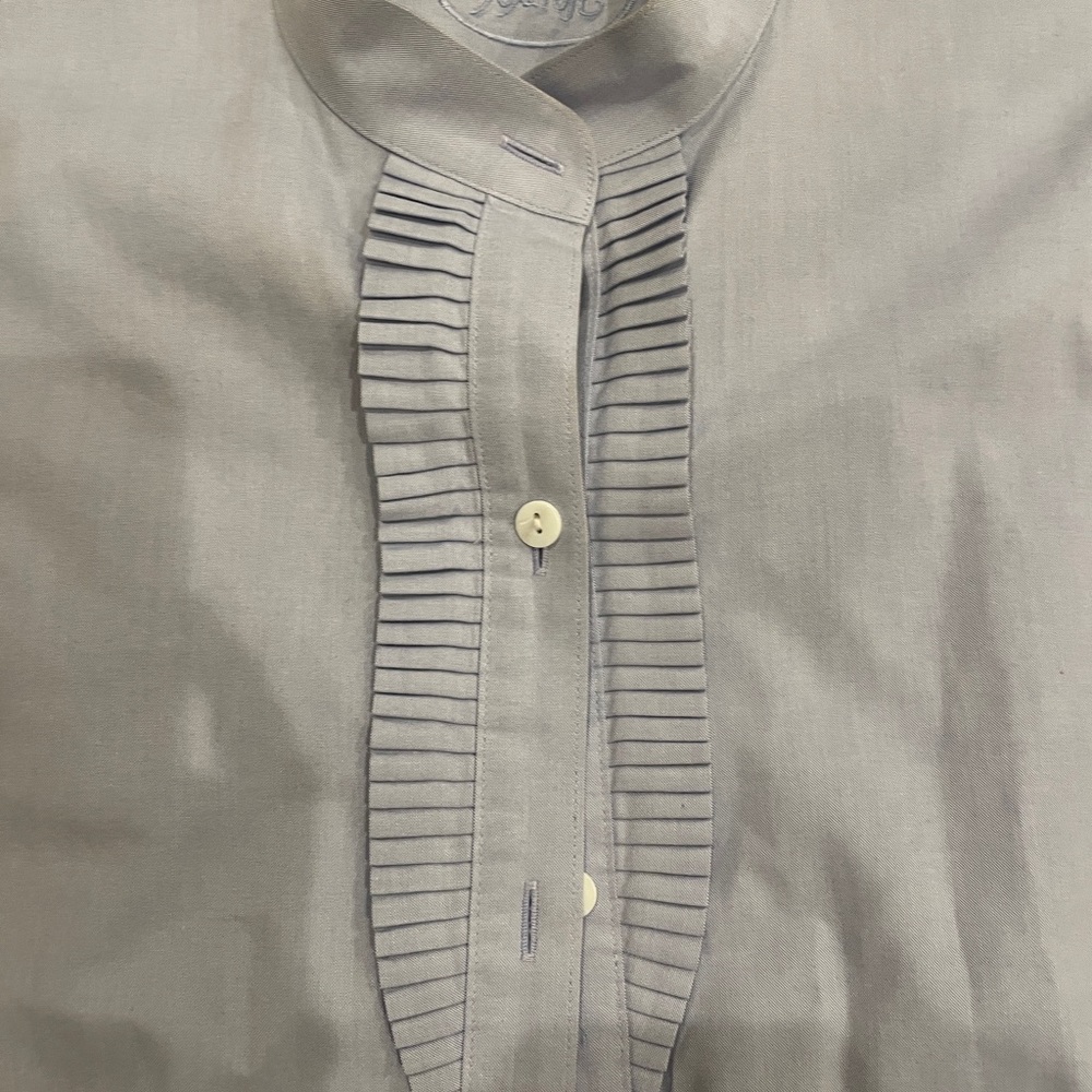 Foxcroft Non-Iron Button-Down Tank, light blue, sz 6, fitted - Picture 4 of 6